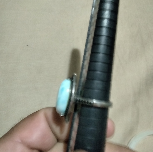 Beautiful Larimar ring set in 925 sterling silver - size 9 - Picture 7 of 8